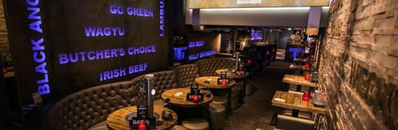 Bar-B Burgers 'N' Beer Bar