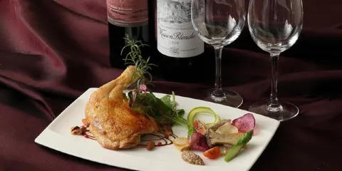 Restaurant Four Seasons / Loisir Hotel Toyohashi