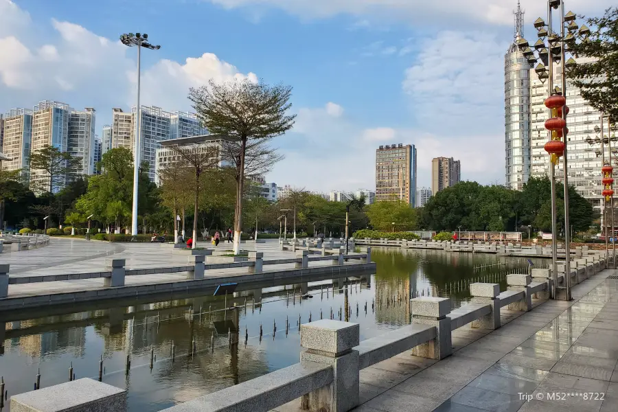 Shizheng Square