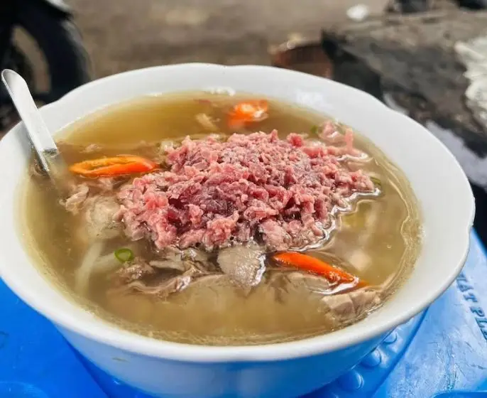 Tư Lùn