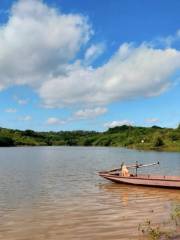 Yuping Lake, Yuechi County