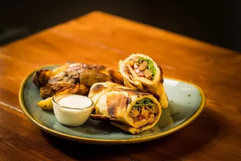 Backpackers BAR & RESTAURANT