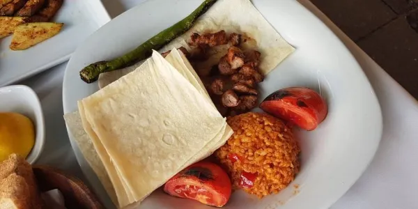 Top 8 Local Restaurants in Izmir