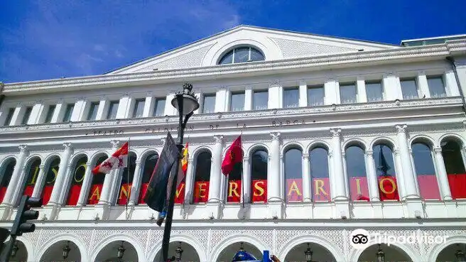 Hotels near Teatro Calderon de la Barca