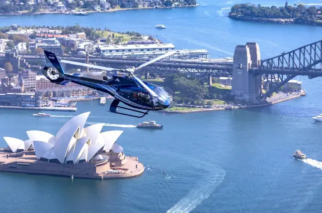 Helicopter Sightseeing in Sydney
