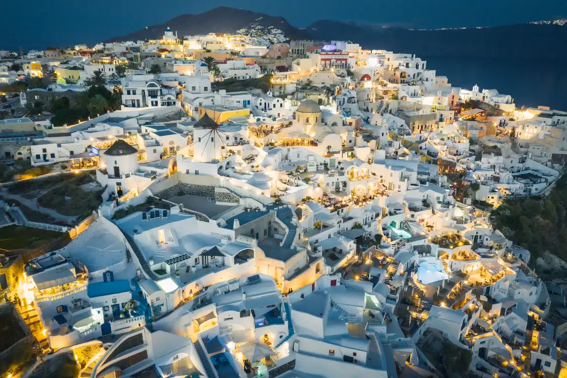 Hotels near Oia