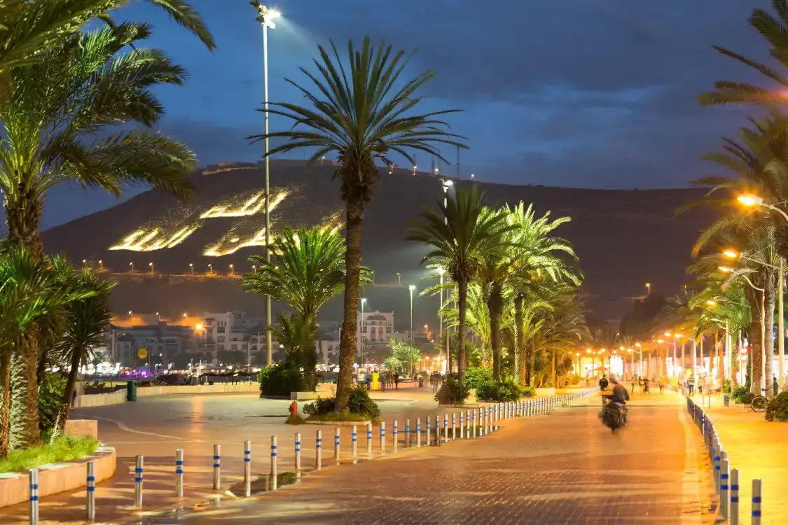 Hotels near Promenade