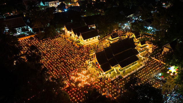 Lao That Luang Festival | Vientiane