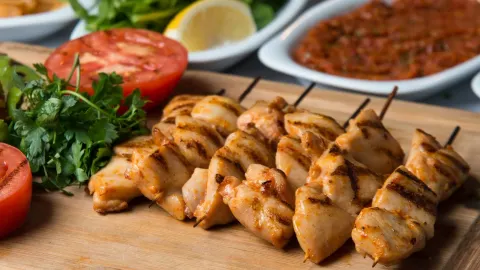 Topçu Restaurant in อิซมีร์