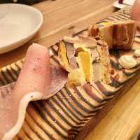 ワイン飲み放題が安い「IKBAR」