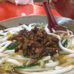 榕樹下面店 User Photo