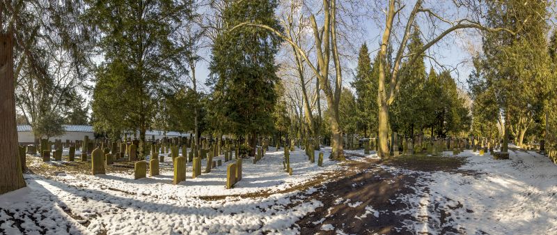 Jewish Cemetery Rat-Beil-Strasse