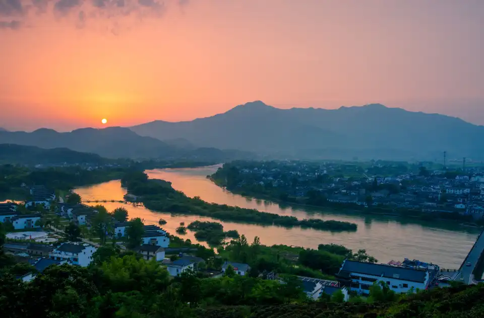 3_Taohuatan
