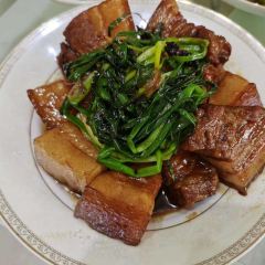 Supattra Thai Dining User Photo