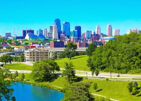 Hoteles cerca de Arrowhead Stadium