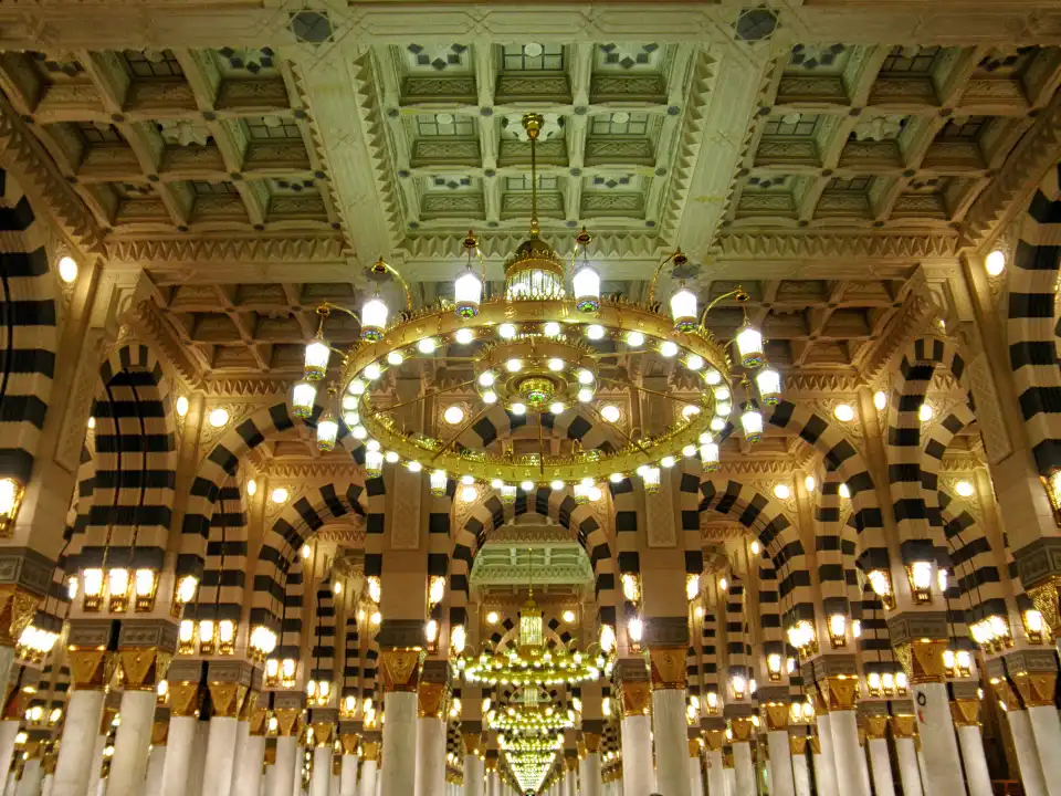 4_Al Masjid-e-Nabawi