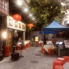 YAU KEE User Photo