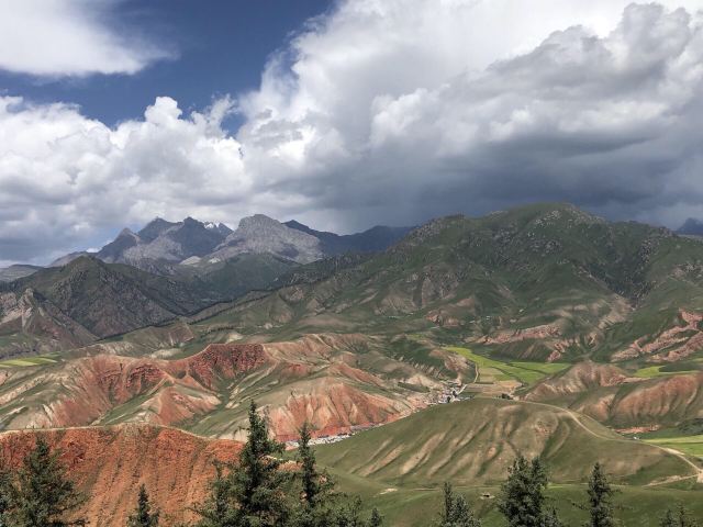 Zhuo'er Mountain