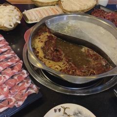 辣翻天九宫格老灶火锅(老广场店) User Photo