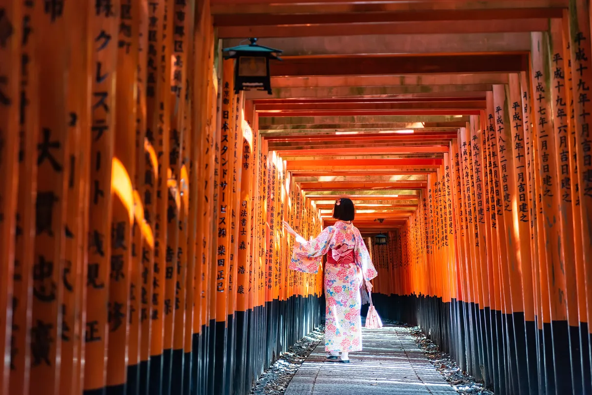 1_Senbon Torii (Thousand Torii Gates)