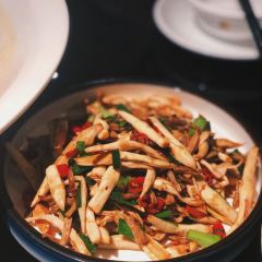 钰湘宴·剁椒鱼头王(岳麓望月公园店) User Photo