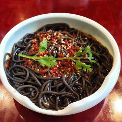 LaoJie DiYiLou User Photo