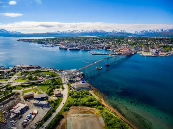 Flights from Oslo to Tromso