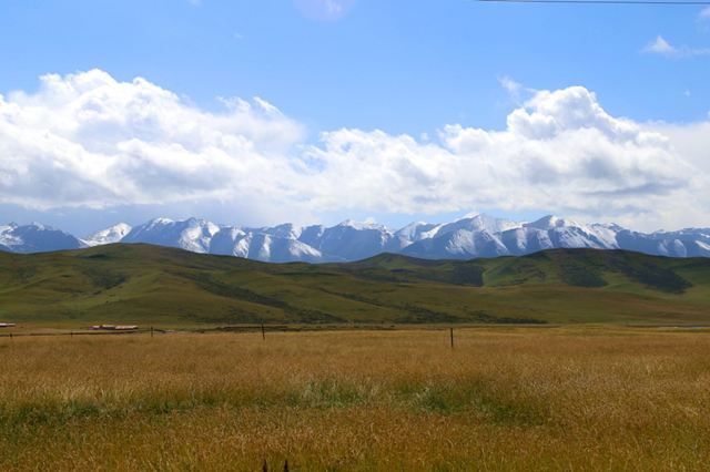 Zhuo'er Mountain