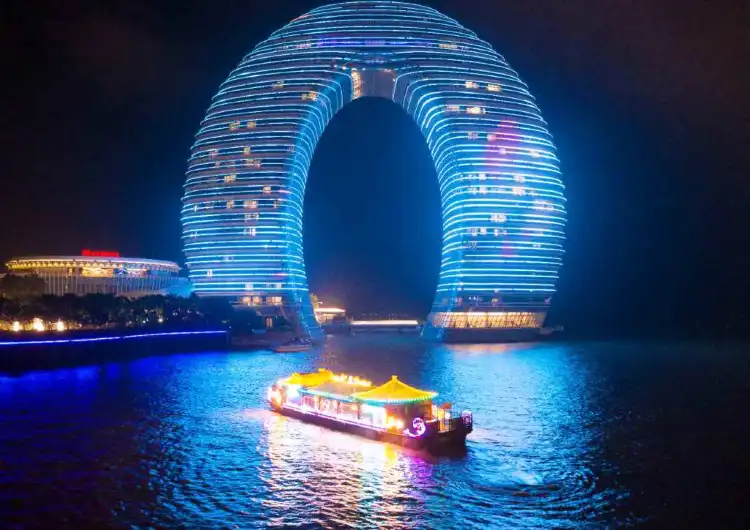 Hotels near Taihu Tourist Resort
