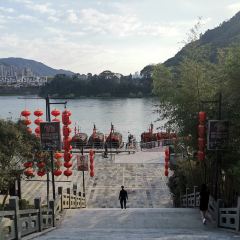 Luotong Jiuxing Fishing Village Restaurant 여행 사진