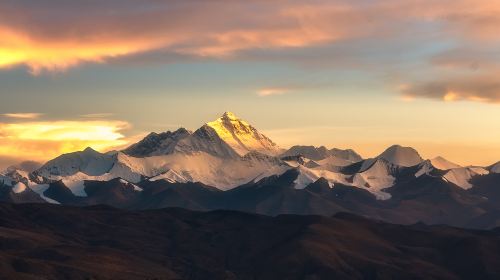 Mount Qomolangma Base Camp