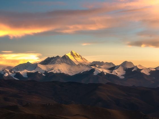 Mount Qomolangma Base Camp