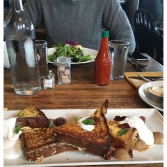 Longman & Eagle User Photo