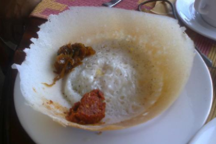 Ravia Poolside and Rooftop restaurant