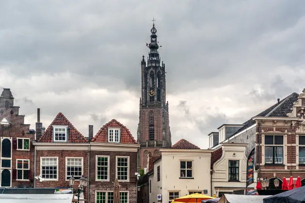 Hotels in Utrecht With Gyms