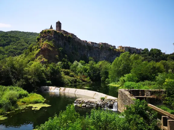 Parc dels Gossos de Sant Jordi (Saint George's Dog Park)周辺のホテル