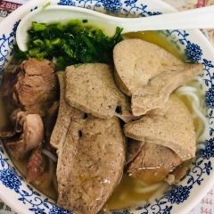 Sister Wah 여행 사진