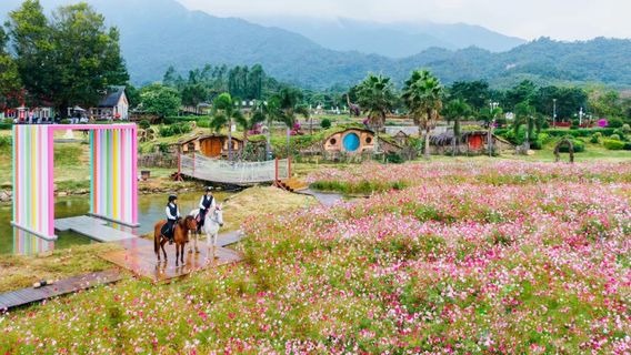 Nali Huakai Theme Park