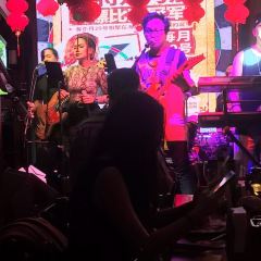 DOLPHIN Sports Bar & Grill User Photo