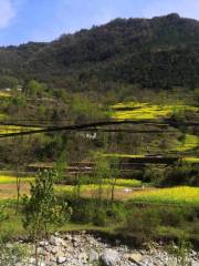 魚泉山風景区