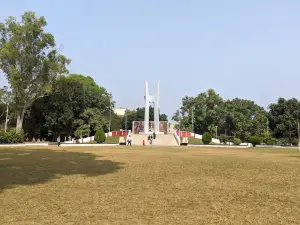 Central Shahid Minar, RU