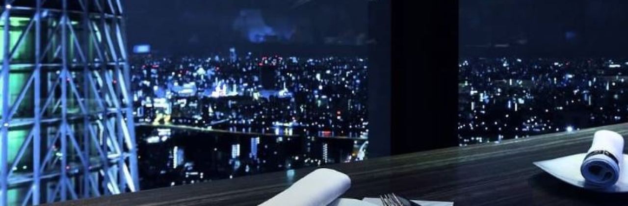 天空LOUNGE TOP of TREE