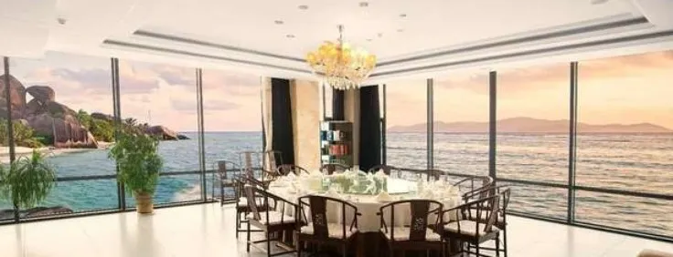 Restaurants for Views & Experiences