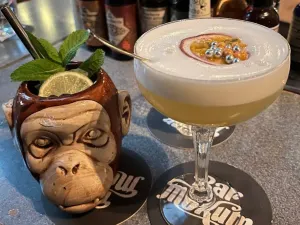 Bar Mokum