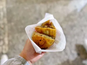 CHANGLUOHOU·BEEF PATTY WITH ALLIUM MONGOLICUM