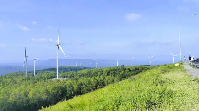 เขายายเที่ยง จ.นครราชสีมา