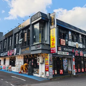 黑豬肉一條街