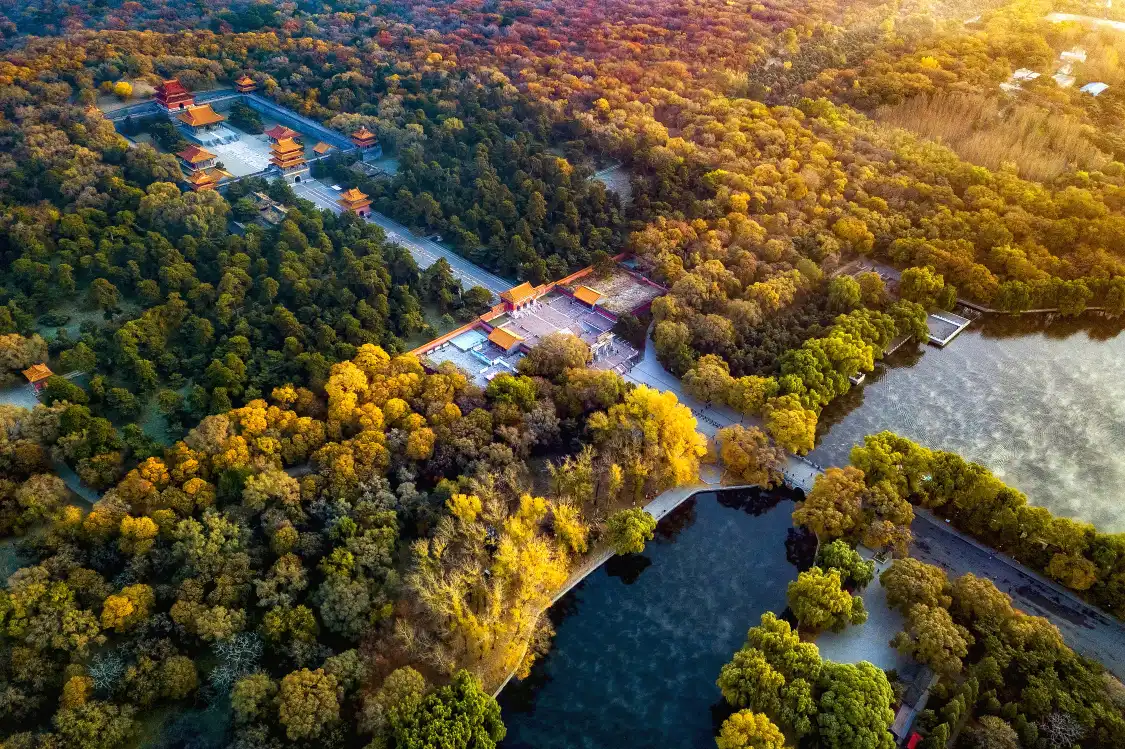 Hotels near Zhao Mausoleum