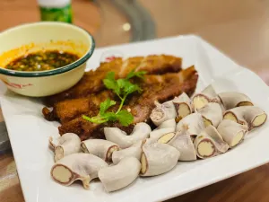 808飯堂（金湖店）