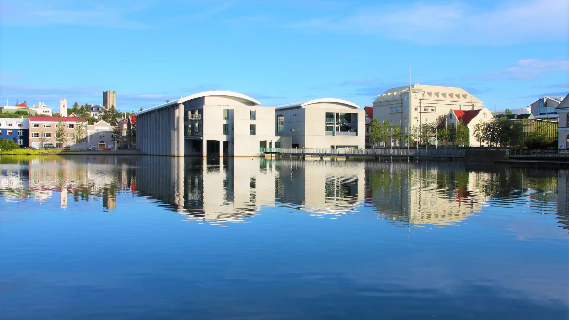 Hotels near Reykjavík City Hall